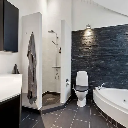 Lovely Summer House With A View And Outdoor Spa, *