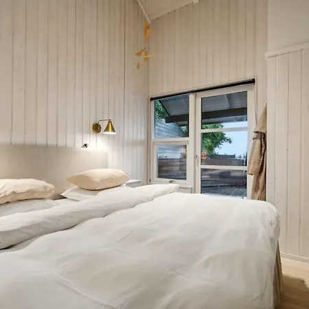 Lovely Summer House With A View And Outdoor Ebeltoft