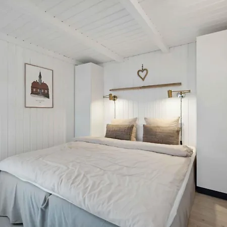 Lovely Summer House With A View And Outdoor